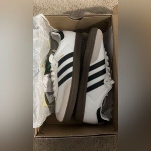 Adidas Sambas